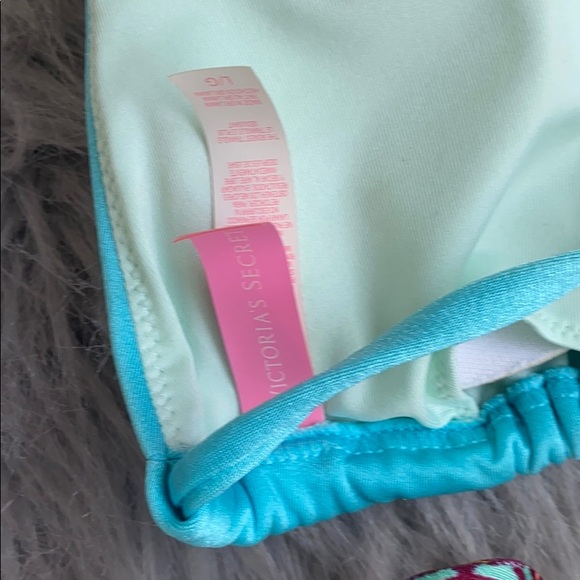 Boho Victoria’s Secret Bikini - Picture 3 of 6